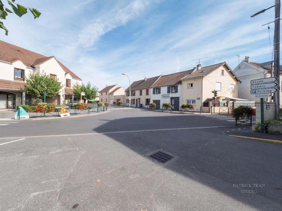 Appartement 7 Personnes Pres De Disney & Paris Chanteloup-en-Brie Dış mekan fotoğraf